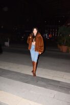 Neslihan Atagül,  önceki gece Metropol İstanbul’dan çıkarken görüntülendi.