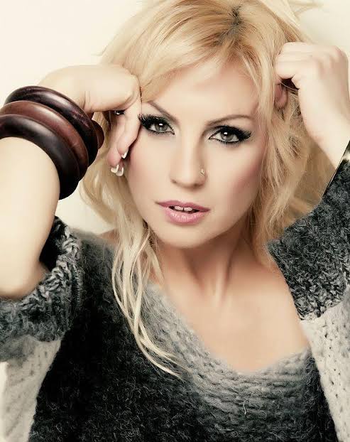 Zeynep Dizdar “Yıldız Tilbe bazen bilinçsiz konuşuyor”