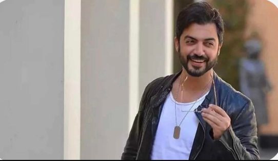 Yusuf Güney , “ 14 bin TL ye şezlong yok satıyor.